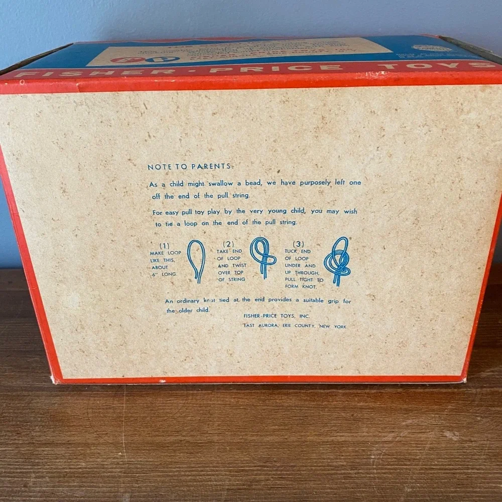 Vintage Fisher Price The Cackling Hen 120 Wooden Pull Toy with Original Box